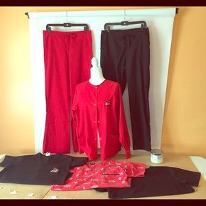 Women’s U of L Scrubs bundle size small